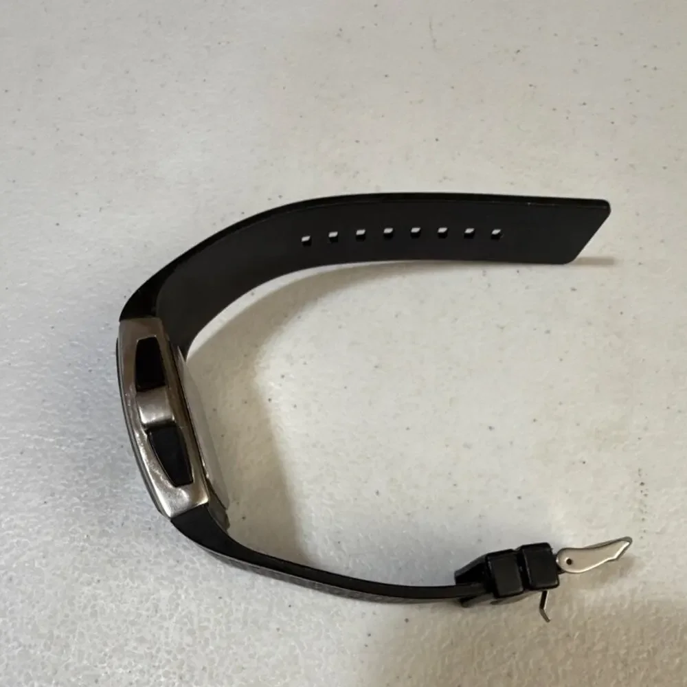 Vintage Nike Sportwatch W-5086 running with a new battery!